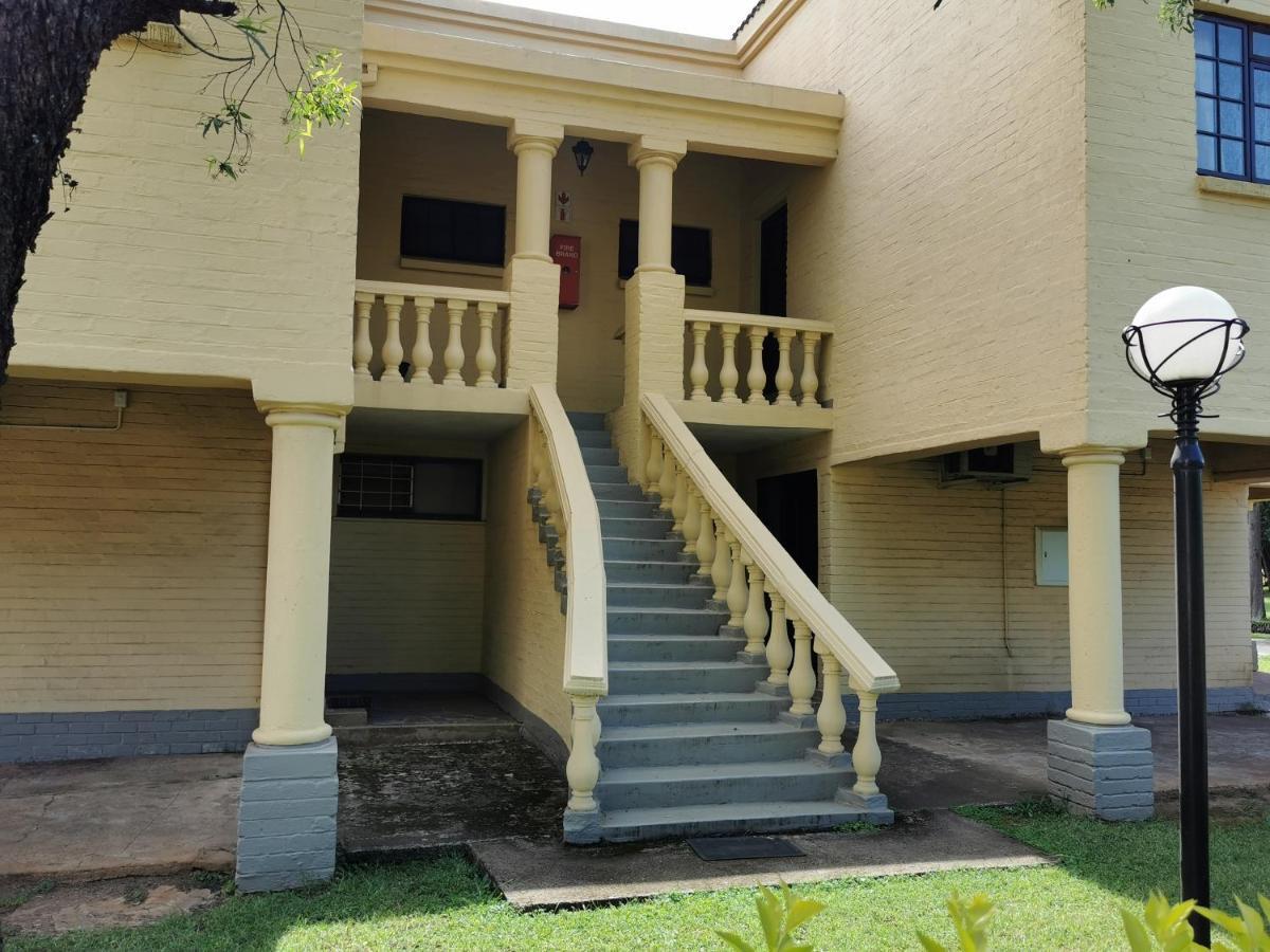 Floreat Riverside Lodge And Spa Sabie Εξωτερικό φωτογραφία